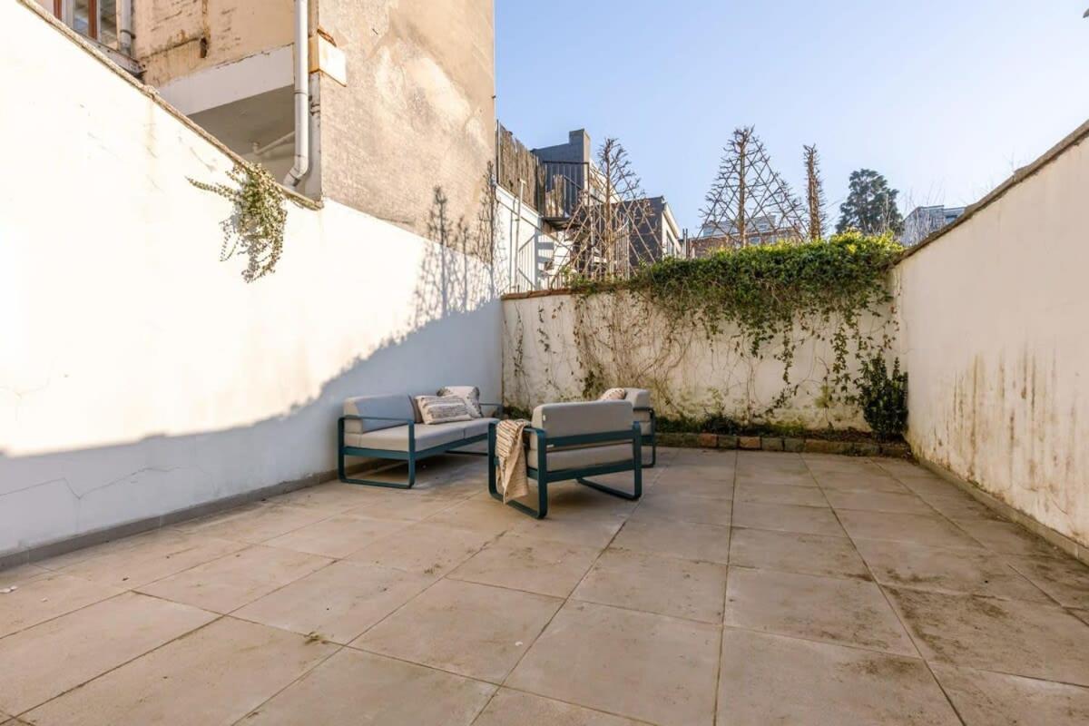 House With Large And Sunny Terrace Villa Anvers Exterior foto