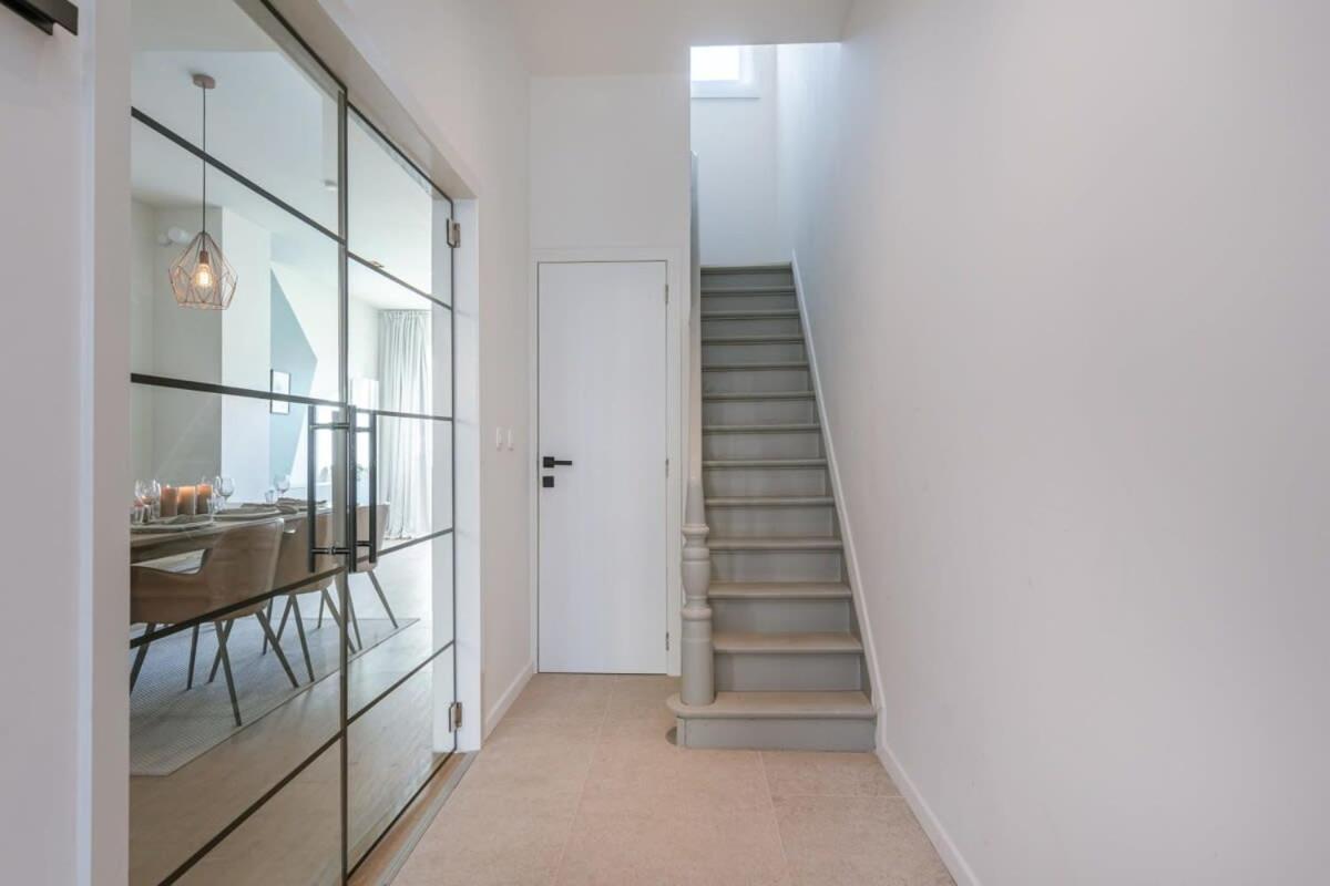 House With Large And Sunny Terrace Villa Anvers Exterior foto