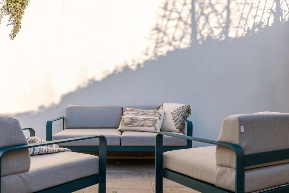 House With Large And Sunny Terrace Villa Anvers Exterior foto